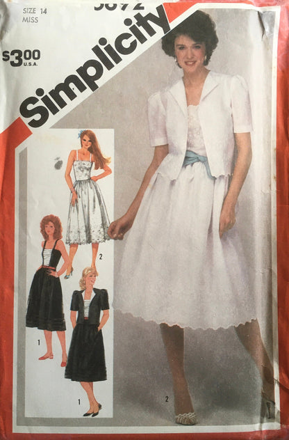 Simplicity 5892 Sewing Pattern (Vintage) UNCUT