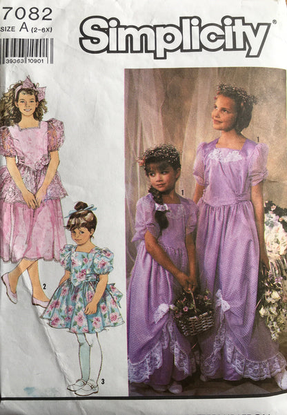 Simplicity 7082 Sewing Pattern (Vintage) CUT