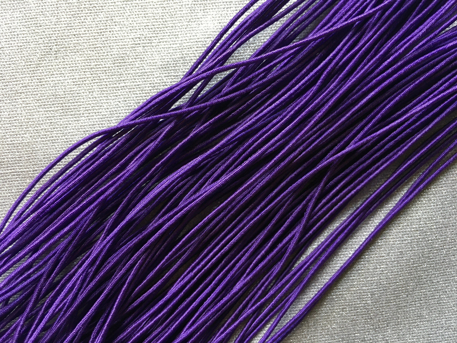 0.8-1mm Nylon Coated Round Elastic Stretch String/Cord (Purple)