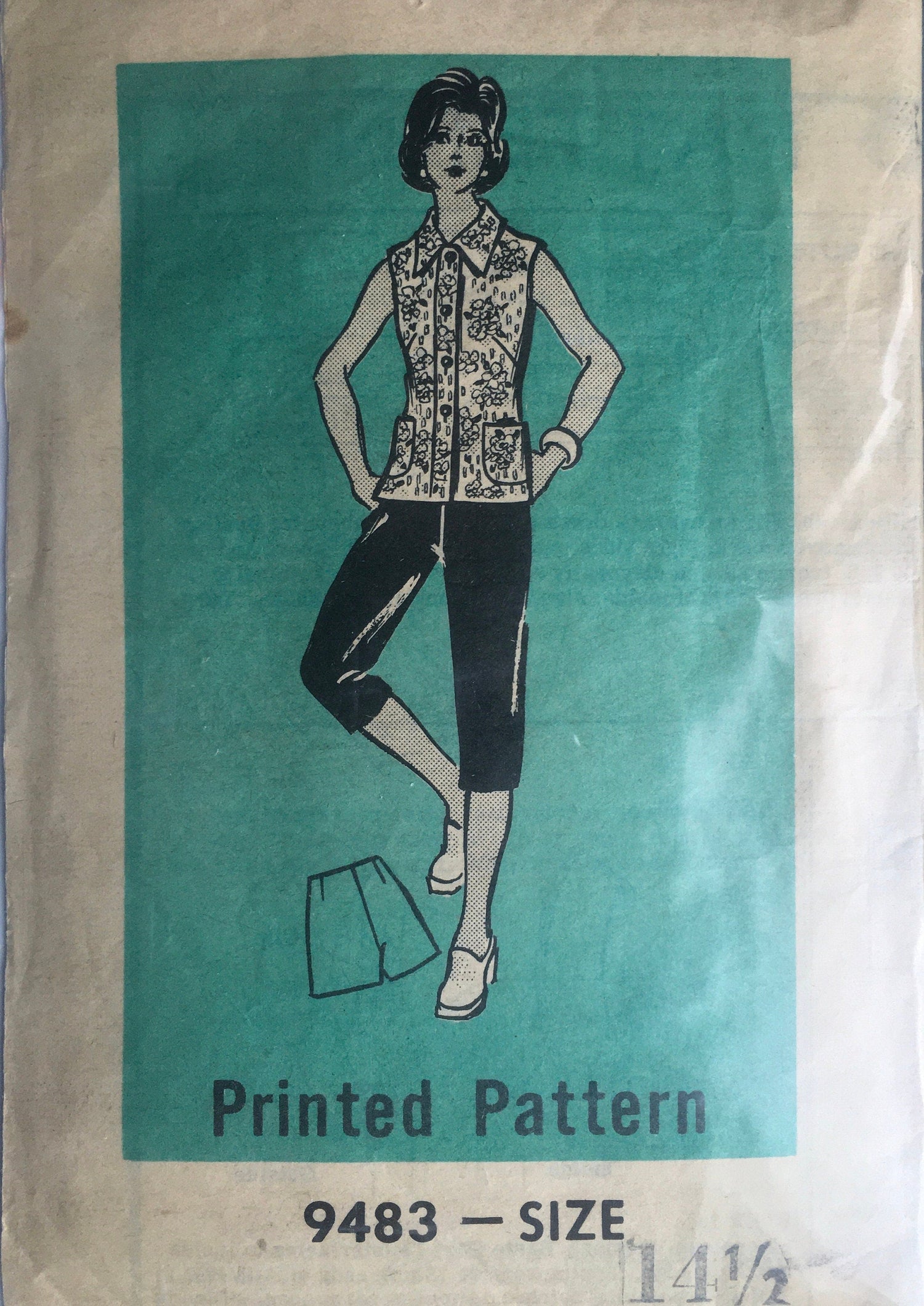 Prominent Designer 9483 Sewing Pattern (Vintage) CUT