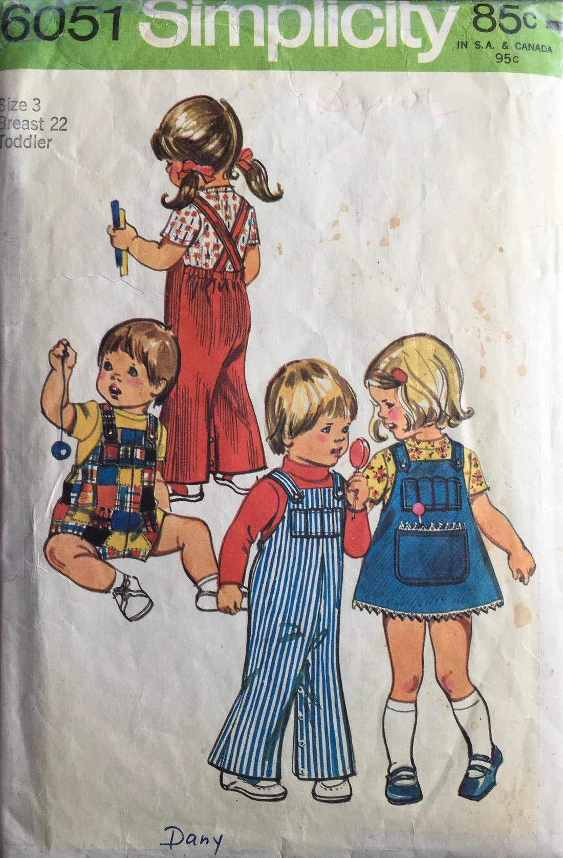 Simplicity 6051 Sewing Pattern (Vintage) CUT