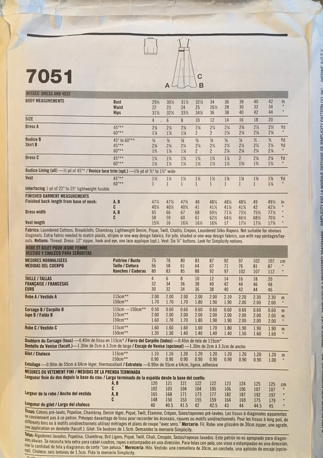 Simplicity 7051 Sewing Pattern (Vintage) UNCUT