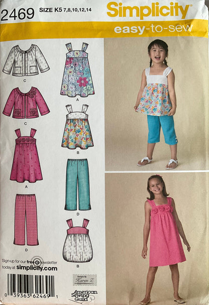 Simplicity 2469 Sewing Pattern UNCUT