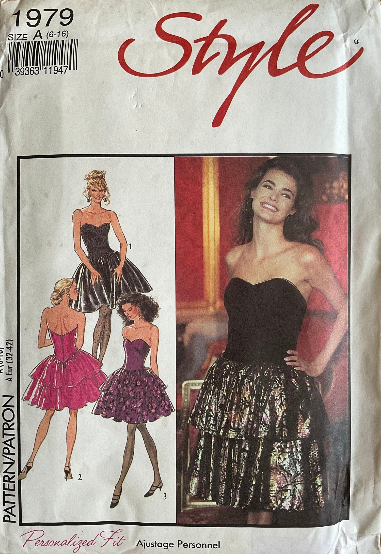 Style 1979 Sewing Pattern (Vintage) UNCUT