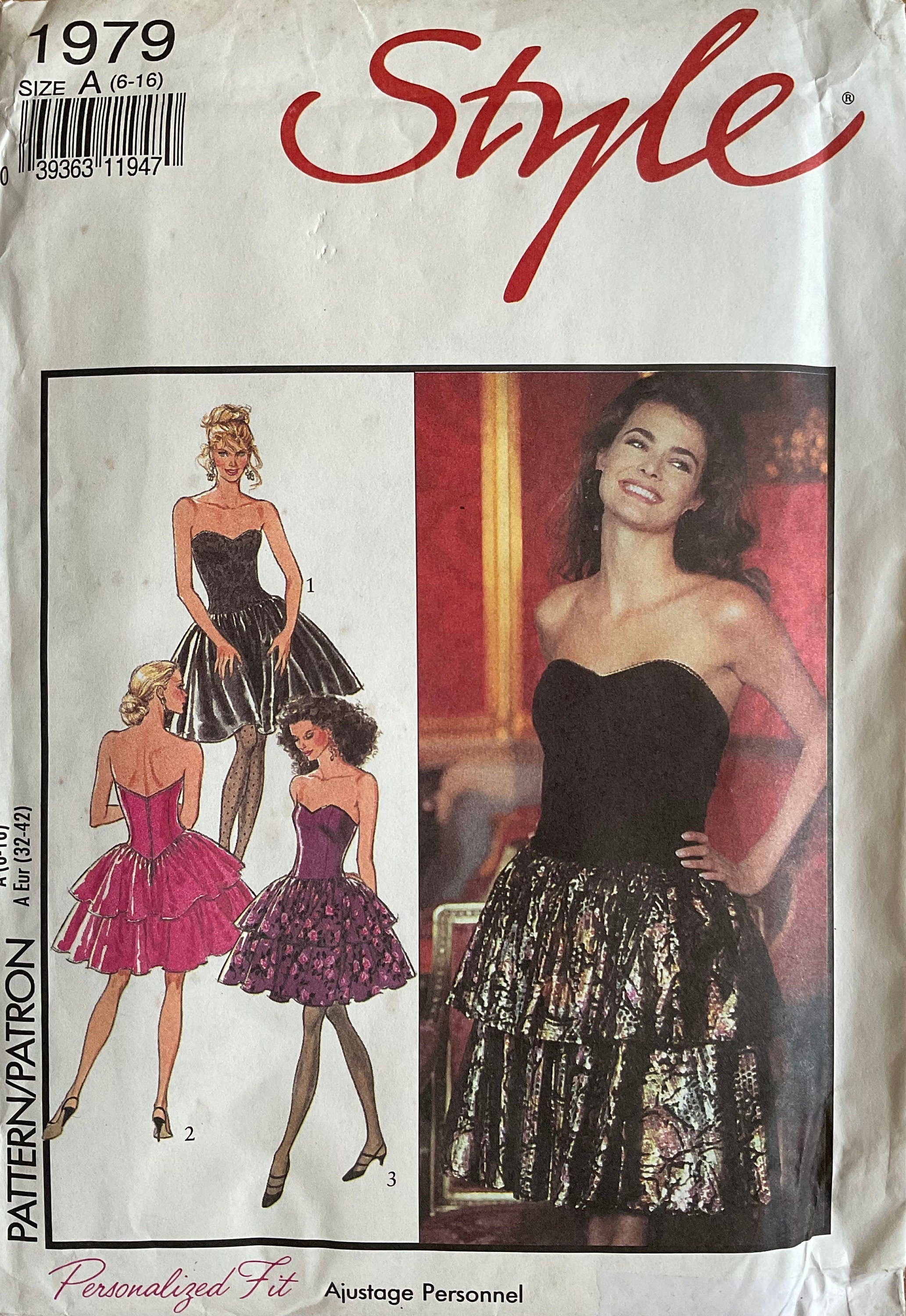 Style 1979 Sewing Pattern (Vintage) UNCUT