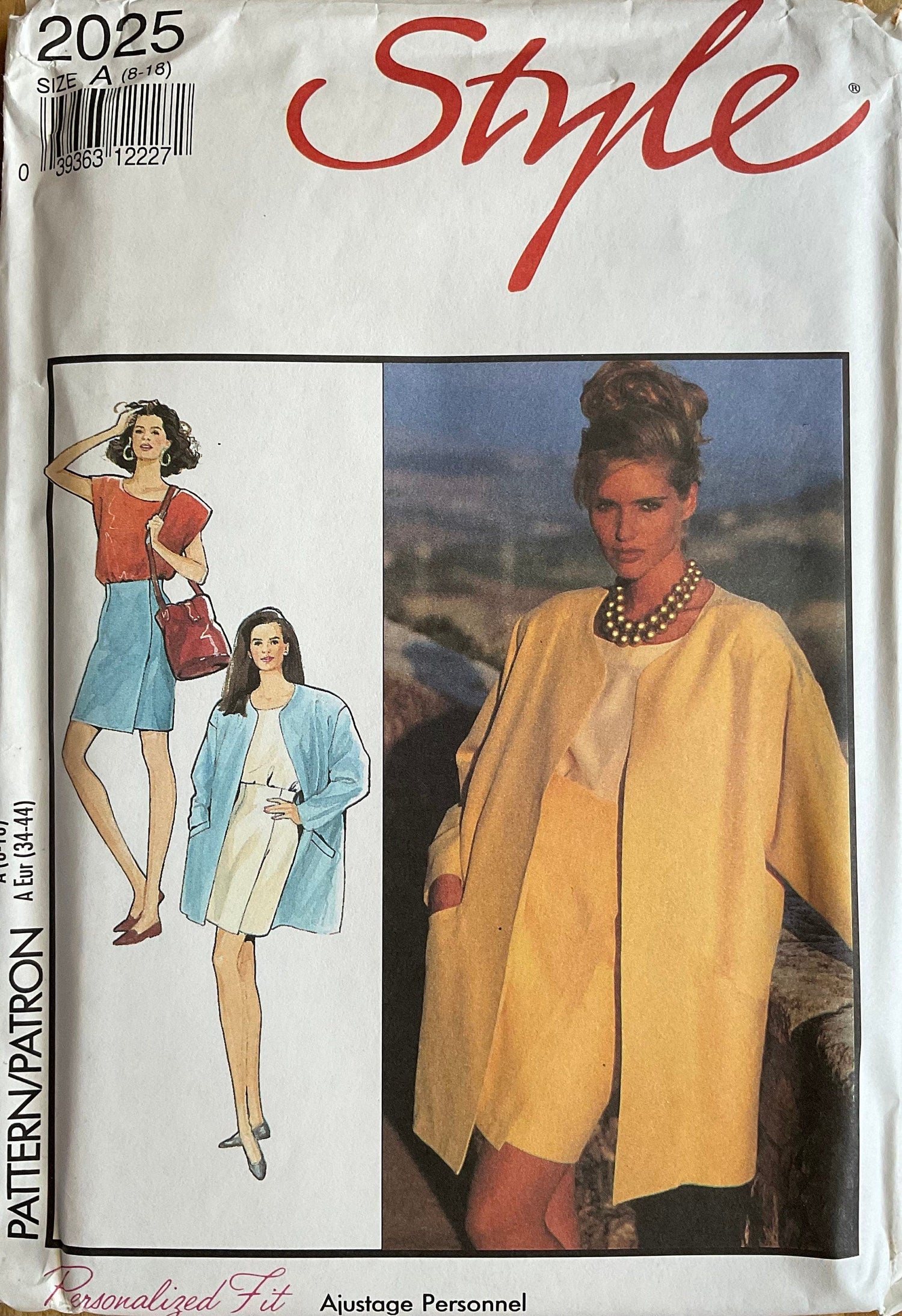 Style 2025 Sewing Pattern (Vintage) UNCUT