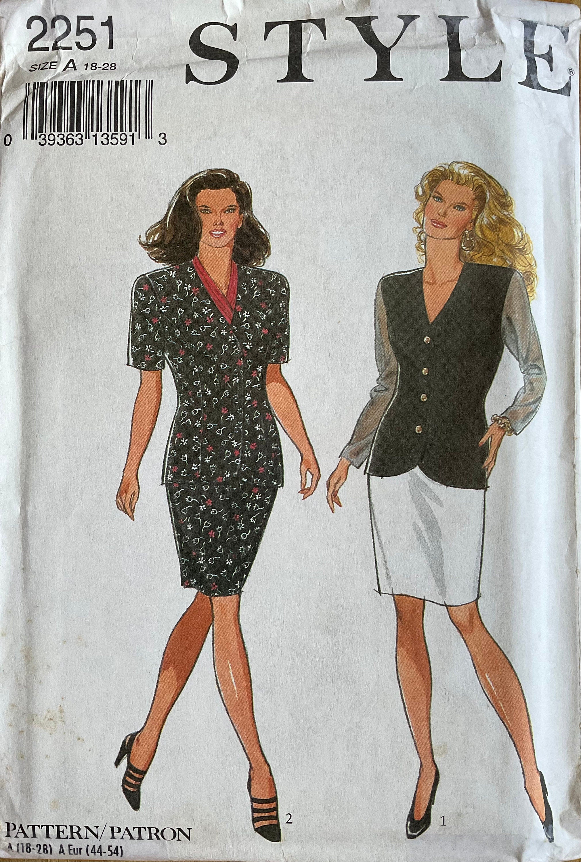 Style 2251 Sewing Pattern (Vintage) UNCUT