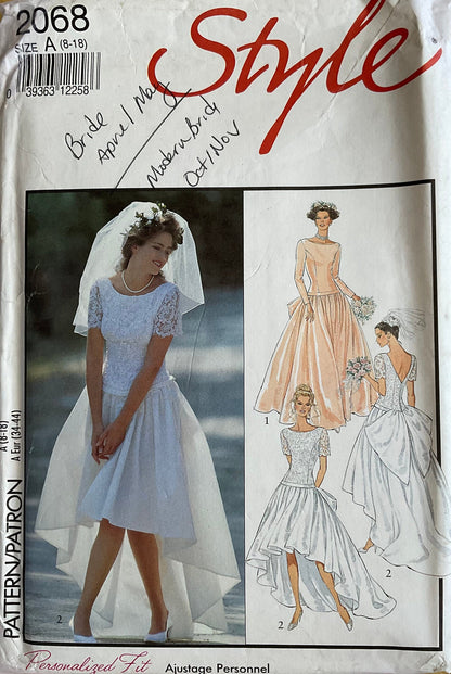 Style 2068 Sewing Pattern (Vintage) CUT
