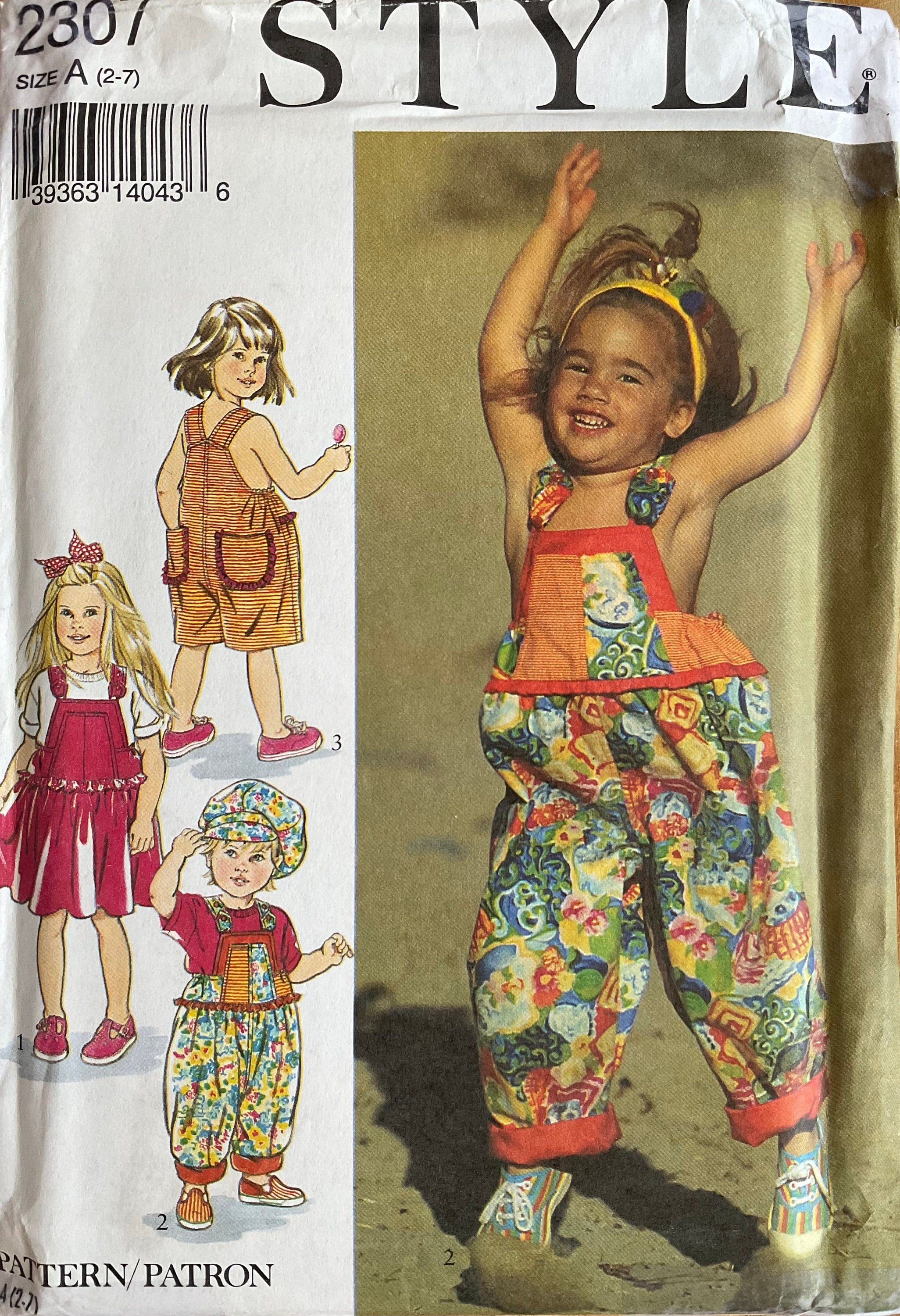 Style 2307 Sewing Pattern (Vintage) UNCUT