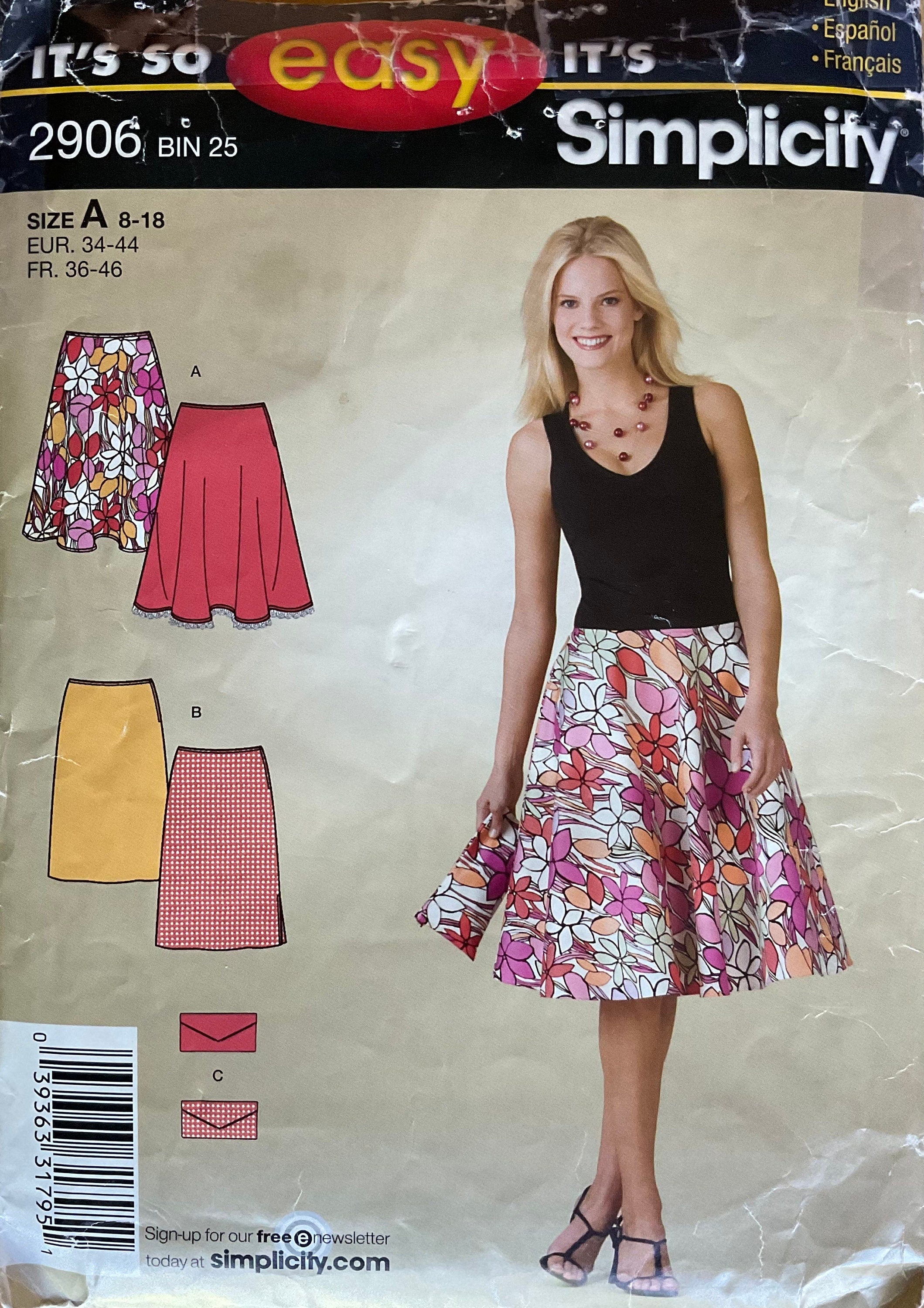Simplicity 2906 Sewing Pattern CUT