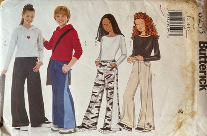 Butterick 6235 Sewing Pattern (Vintage) UNCUT