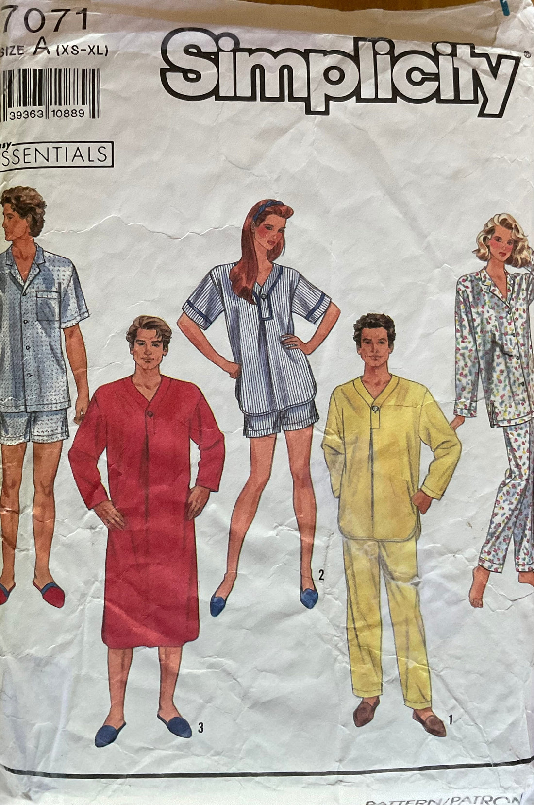 Simplicity 7071 Sewing Pattern (Vintage) CUT