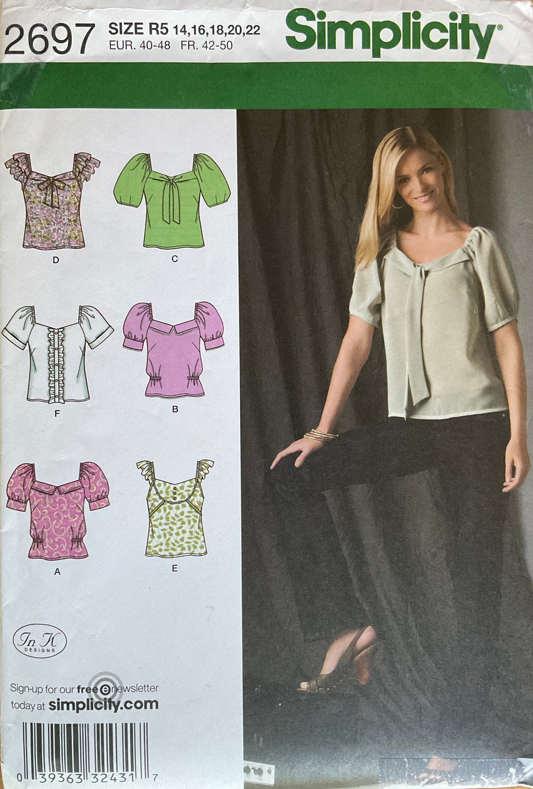 Simplicity 2697 Sewing Pattern UNCUT