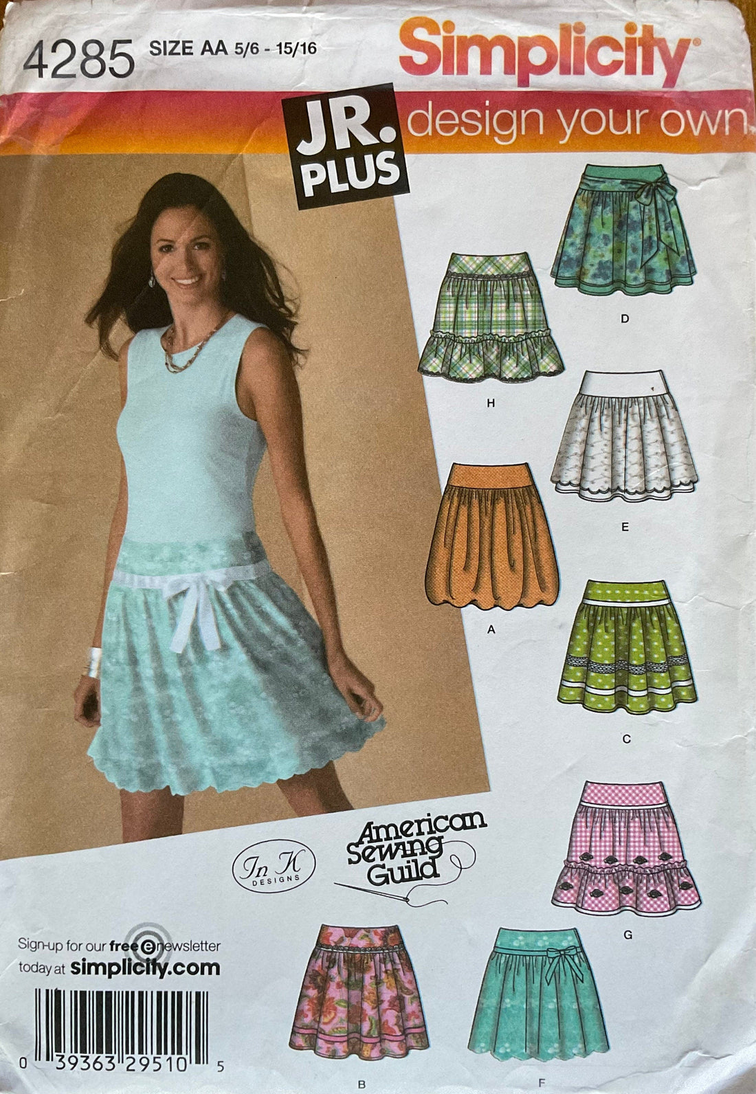 Simplicity 4285 Sewing Pattern (Vintage) UNCUT