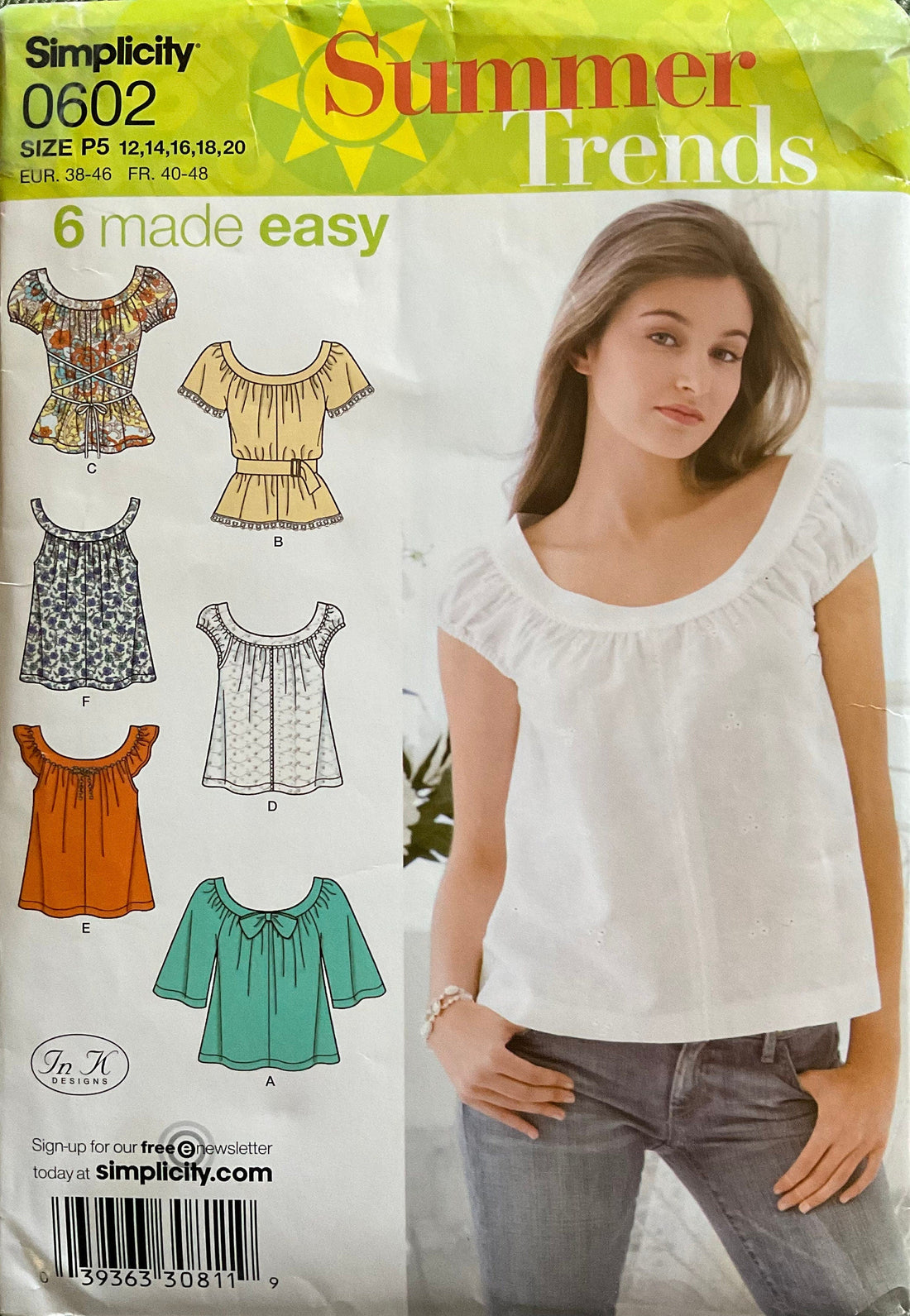 Simplicity 3751 Sewing Pattern CUT