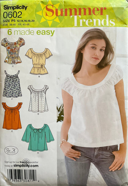 Simplicity 3751 Sewing Pattern CUT